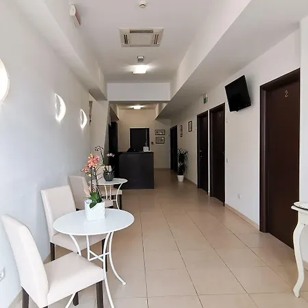 ホテル Poetto カリアリ